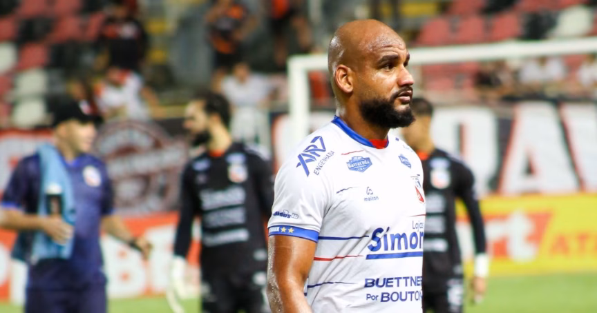 Jogadores do Carlos Renaux no jogo contra o Joinville pelo Campeonato Catarinense