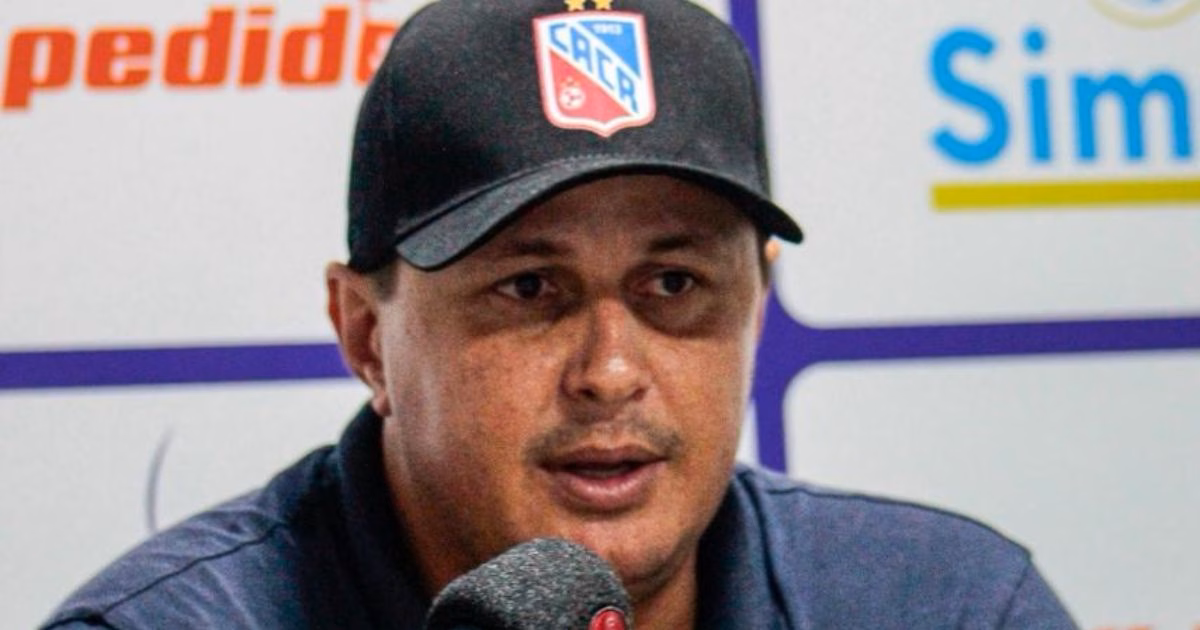 Diego Corrêa, técnico do Carlos Renaux