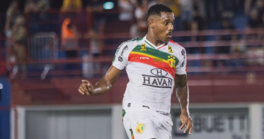 Matheus Pivô, do Brusque