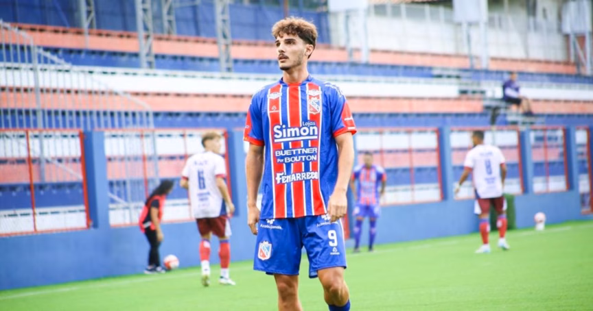 Cássio em Carlos Renaux x Marcílio Dias